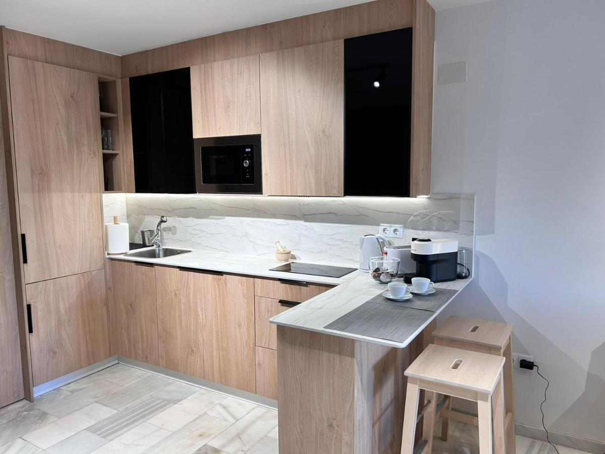 Nomad Milos Y Bali Apartemen *